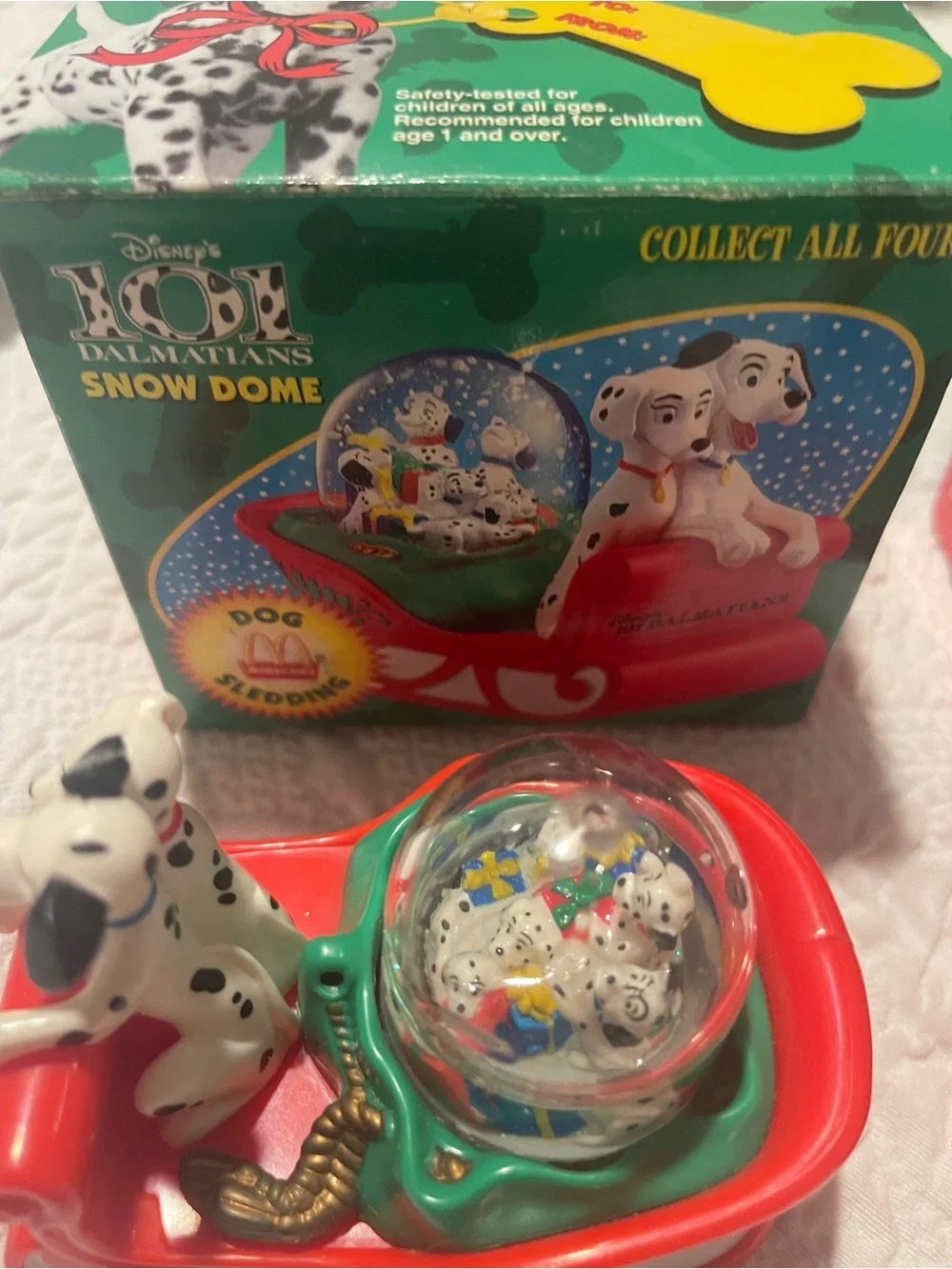 Disney 101 Dalmatians Red Yellow Green Snow Dome Set